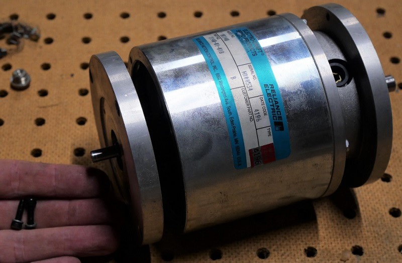 Motor end cover removal
