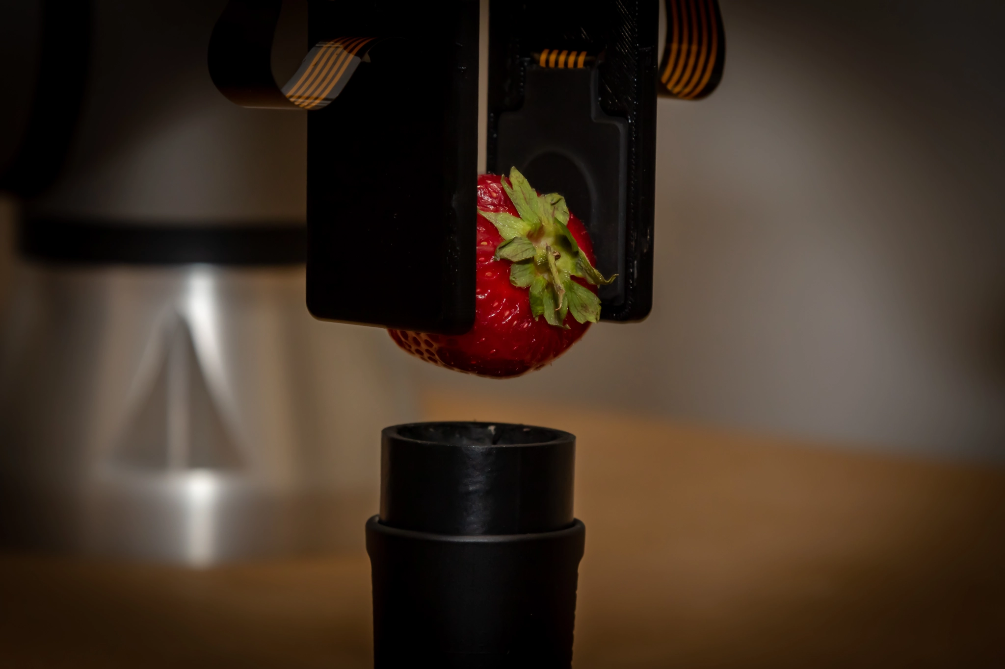 Sensors used to emulate human touch in robotw