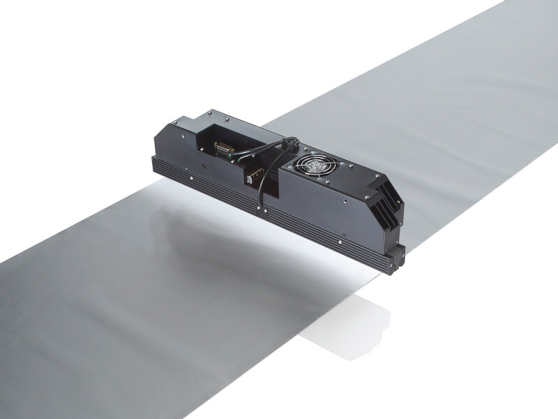 AxCIS series line scanner in action