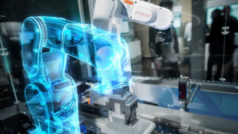 Digital twin and reality, side by side