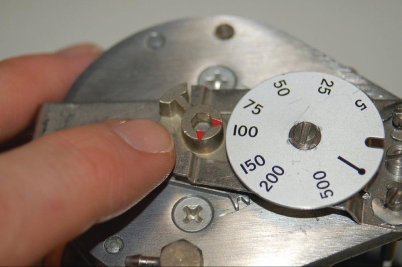 Fisher MultiTrol controller movable with a hex wrench