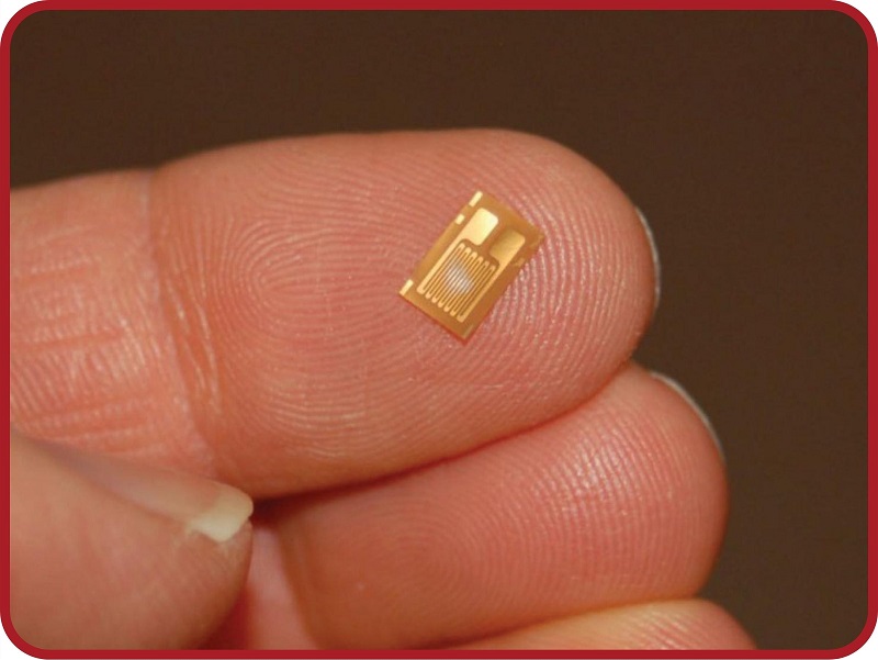 Strain gauge element shown on the tip of the finger