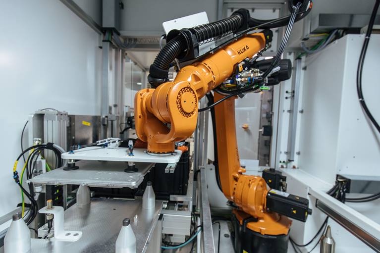 kuka robot