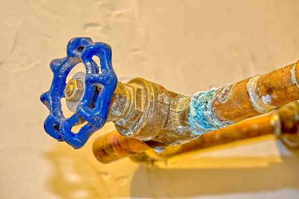 leaking valve