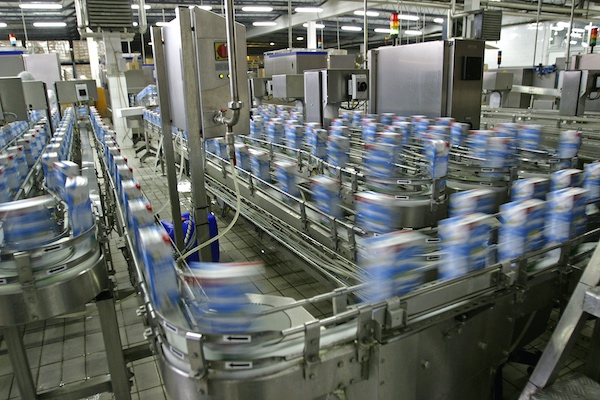 When production happens at a fast pace for huge quantities, standardized, defect-free end products are essential.