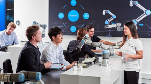  Universal Robots opens 100th training center