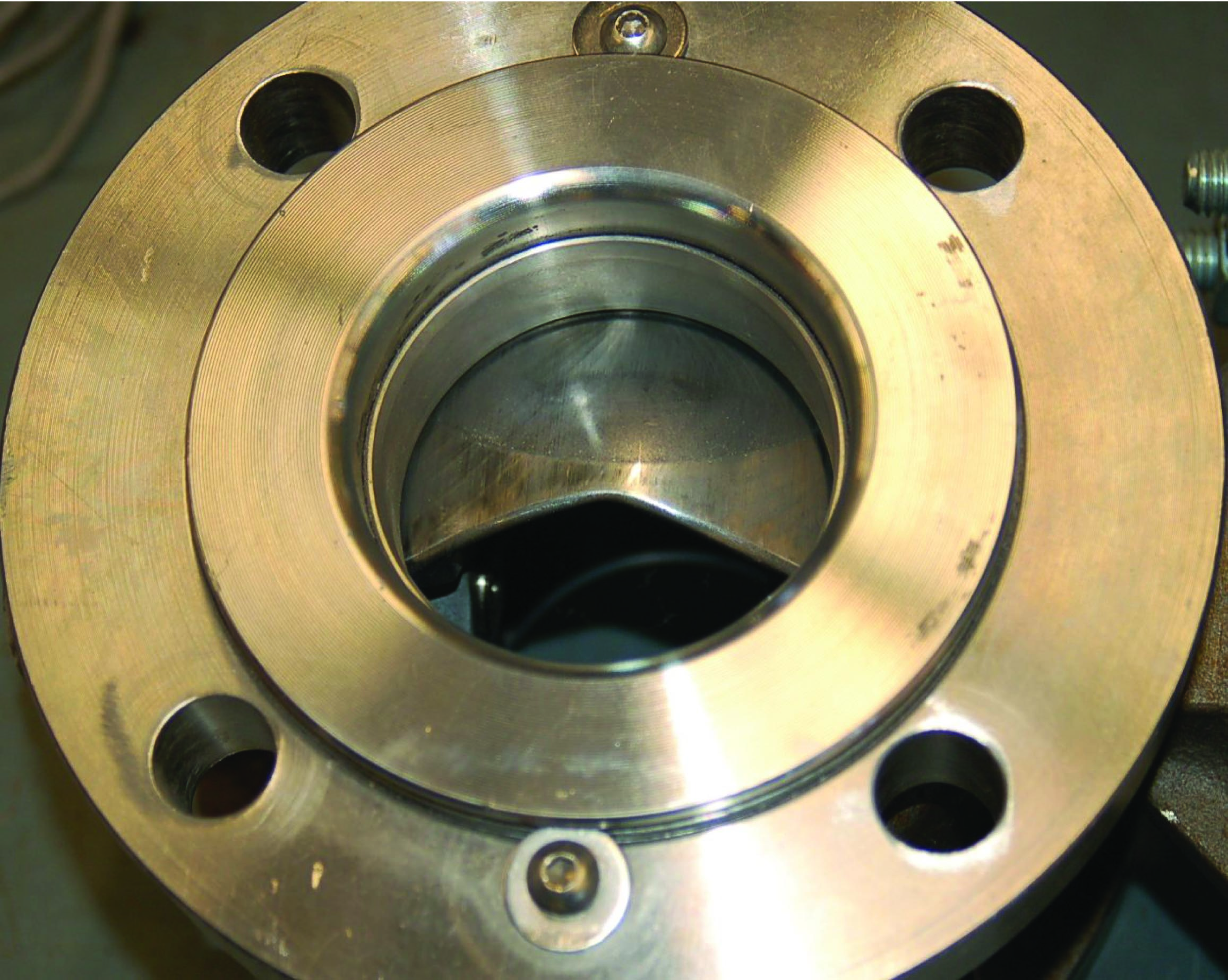 Simple ball valves with full-sized bores in the rotating ball 