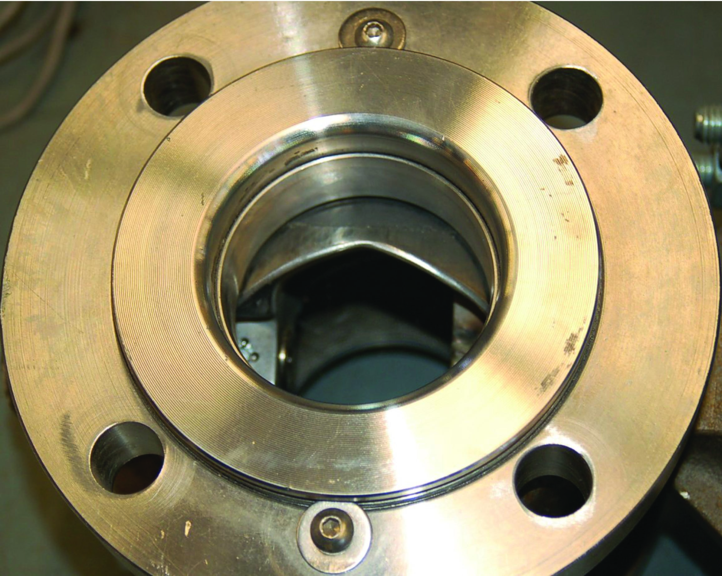 Simple ball valves with full-sized bores in the rotating ball 