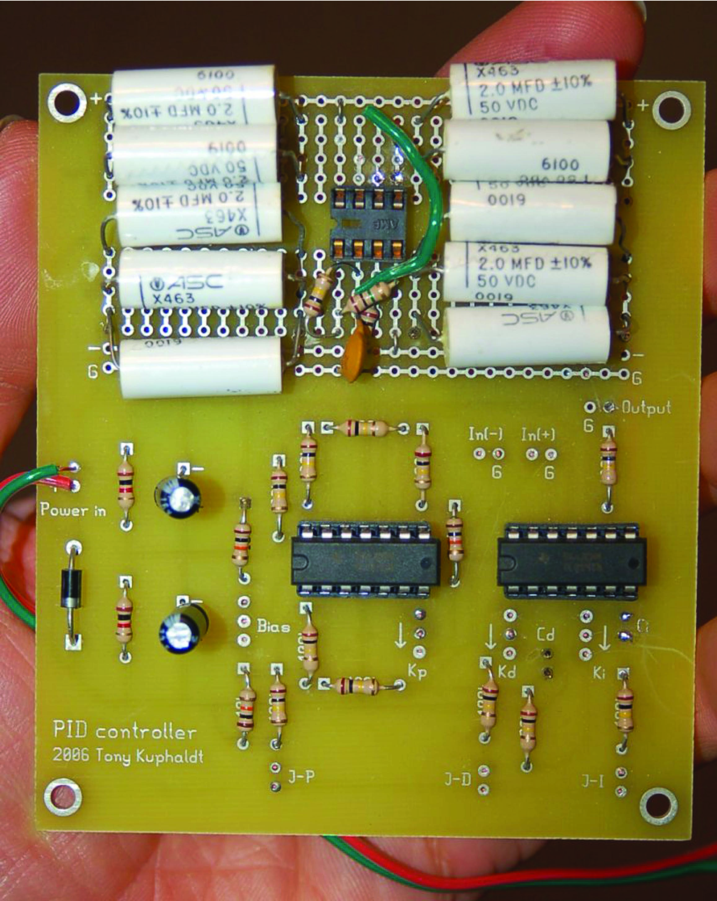 PID controller in printed circuit board