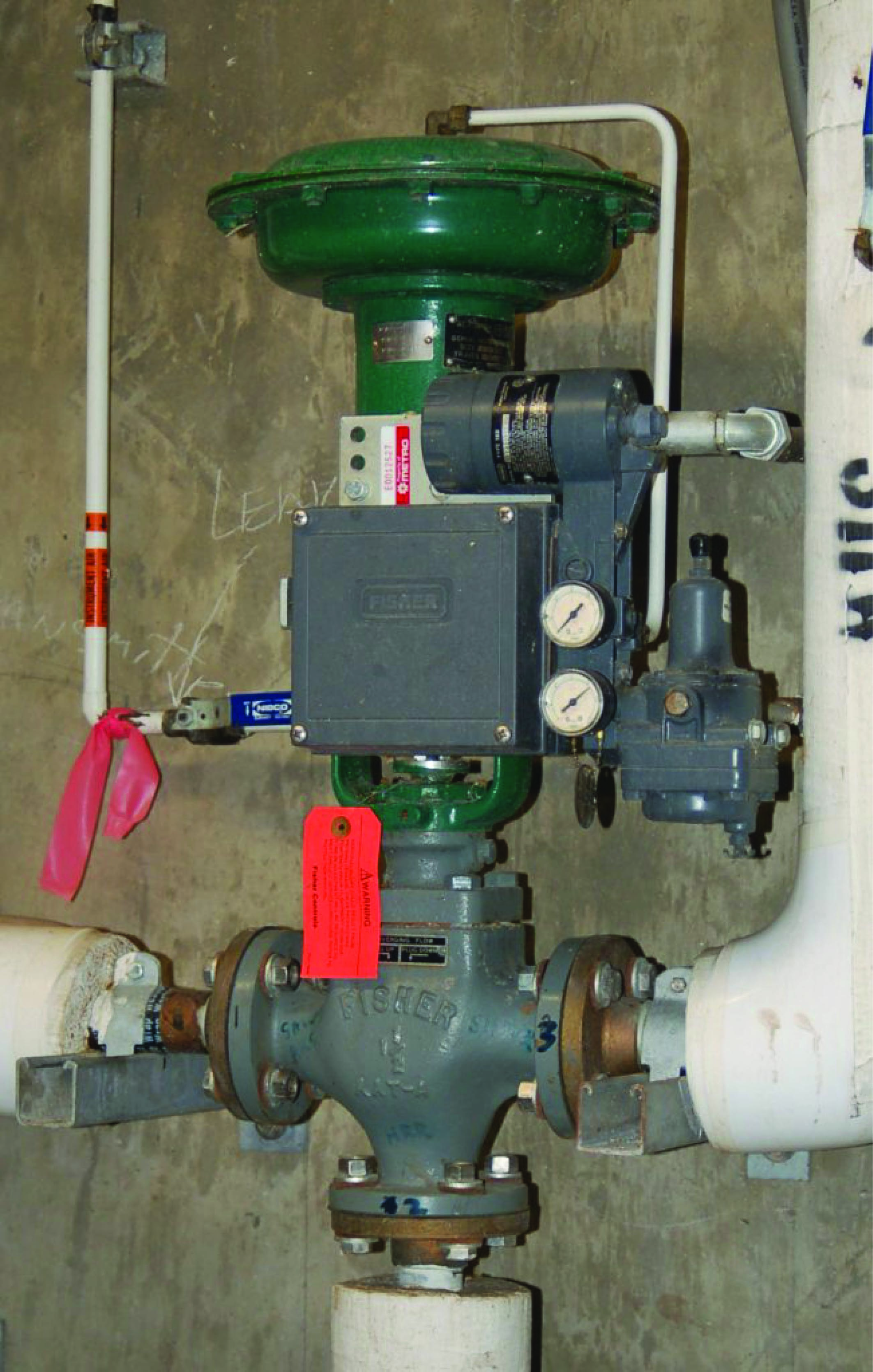three-way globe valve mixing hot and cold water