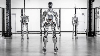A Hands-On Solution: Humanoid Robots in Automotive Manufacturing and Beyond