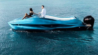 KUKA’s Industrial Robot Technology Helps Create First 3D Printed Boat