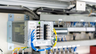 Negative Effects of Grounding (Earthing) a DC Power Supply