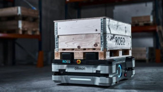 A Complete Transport Solution: Omron Launches AMRs With ROEQ Top Modules