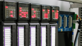 PLC Program Commands: Storing Data Using Arrays