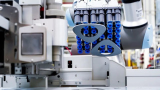 Schmalz Introduces Area Gripper for Flexible Handling of Various Parts