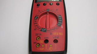 How To Measure DC Voltage With a Multimeter