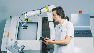 A Chat with OnRobot and a Look at D:PLOY - The Next Step in Robotics?
