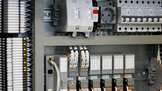 PAC vs. PLC: Introduction and Uses