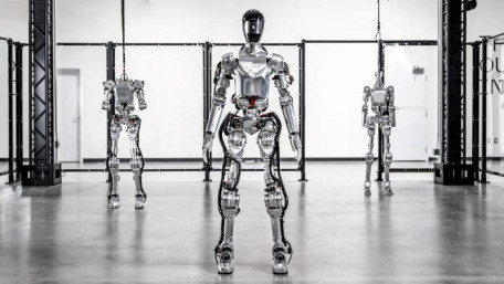 A Hands-On Solution: Humanoid Robots in Automotive Manufacturing and Beyond