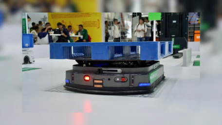 ForwardX Robotics Delivers Compact Power With New Max 1500-L Slim AMR