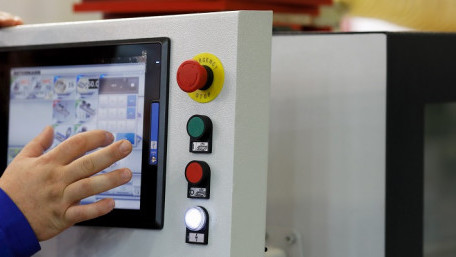 Human Factor Engineering: Designing an Intuitive HMI