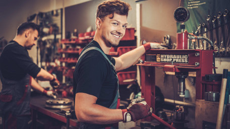 Bosch Rexroth Training Center Preparing Next Generation for Hydraulic Control Innovation 