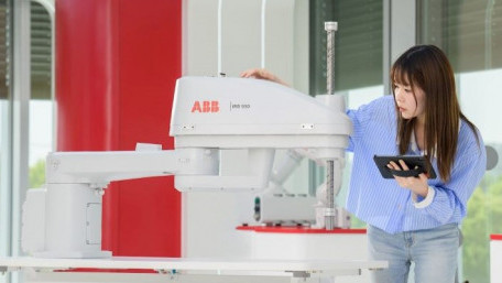 Precision, Speed, and a High Payload: ABB’s Latest SCARA Robot Hits the Market