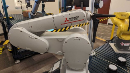 Mitsubishi Electric Increases Investment in Realtime Robotics