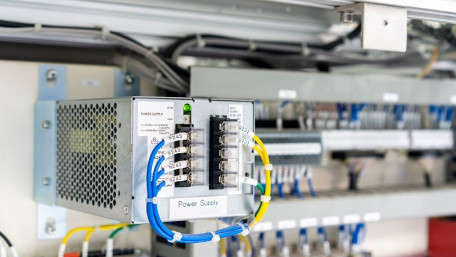 Negative Effects of Grounding (Earthing) a DC Power Supply
