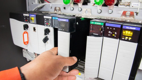 Understanding PLC Tags: Controller Scope vs. Program Scope