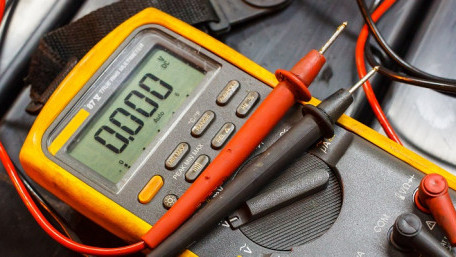 Understanding RMS and True RMS for Meters and Mechanical Measurements