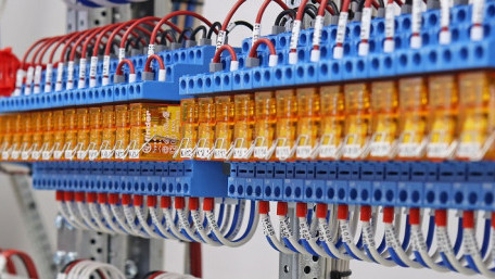 Relays, Relays, and More Relays: 7 Kinds of Industrial Relays