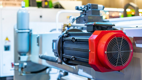 Reversing the Rotation of an Industrial 3-Phase Motor