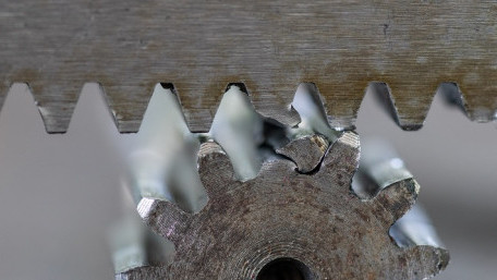 Fixing Broken Gears: Partners Improve Sustainability of Automated Repair
