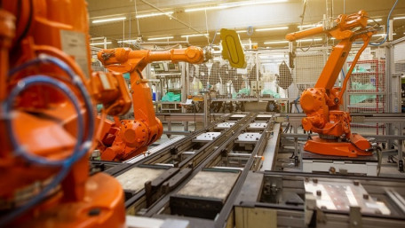 Robot-To-PLC Handshaking