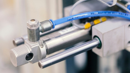 Introduction to Sequence Valve Control in Fluid Flow Systems