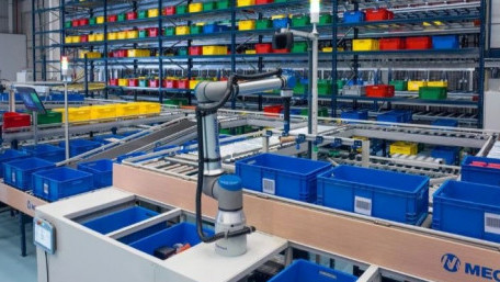 Siemens, Universal Robots, and Zivid Tackle Intralogistics Fulfillment 