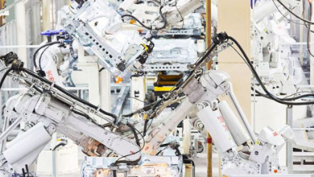 China Commits to Expanding Smart Manufacturing and Robotics Innovation in 2022