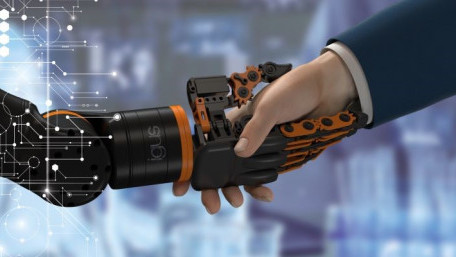 igus Expands ReBel Cobot Capabilities With Newly Developed Bionic Hand