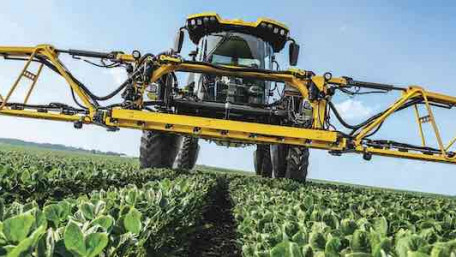 John Deer Expands Automated Farming Capabilities With Factory-installed Tractor and Planter Solution