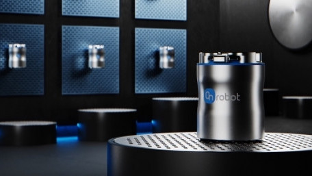 OnRobot’s MG10 is a Magnetic Gripper for Automotive and Aerospace Applications
