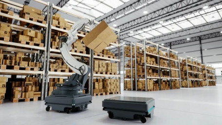 UMass Amherst Research Advances Collaboration in Multi-Robot Systems